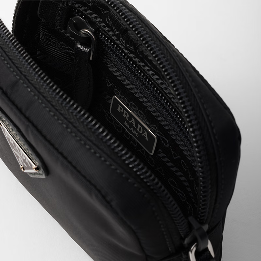 PRADA/Prada Gift Women's Logo Decorated Re-Nylon Cosmetic Bag Clutch Women's Bag Black