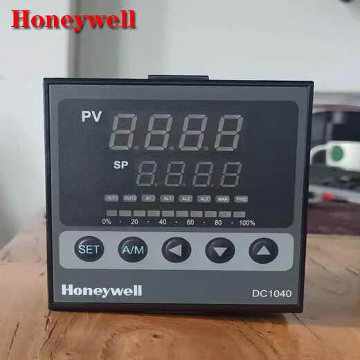 Honeywell Honeywell Thermostat-E DC1020CR-301000-E Instrument DC1040CR-702100-E