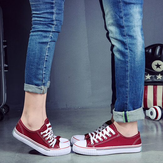 Lorenbon Canvas -Schuhe für Männer und Frauen Paarschuhe für Männer und Sommerschuhe für Männer für Männer und Frauenschuhe für Frühlings- und Sommerschuhe für atmungsaktive weiche alleinige Student -Laufschuhe [Bruchgröße] 6625 Burgundy 38 Frauenstil (normale Sportschuhe)