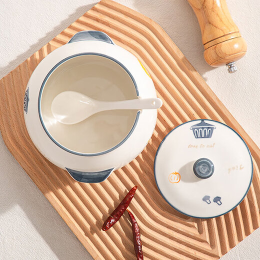 Man丂 double-eared lard jar with spoon large capacity 1.5L high temperature resistant and anti-scalding seasoning jar ceramic lard jar kitchen seasoning jar double-eared large lard jar with spoon white and blue