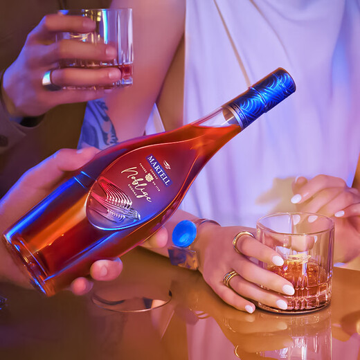 马爹利（Martell）名士VSOP 法国进口干邑白兰地 洋酒烈酒 商务宴请送礼 【名仕2斤装】礼盒装 1000mL 1瓶