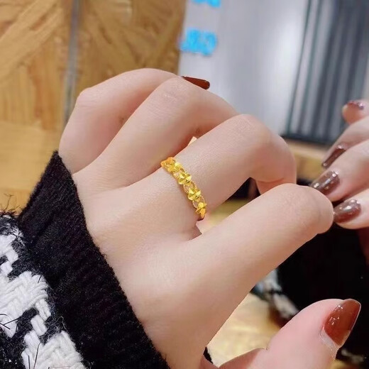 QMXD four-leaf clover gold ring for women high-end light luxury ring fashion wedding decoration gold-plated live ring birthday gift ring