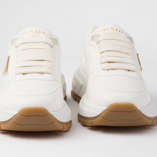 PRADA/Prada gift women's logo-embellished sheepskin sneakers ivory 35.5