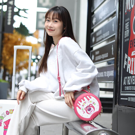 Disney bag women's bag strawberry bear bag cute girls crossbody bag women's bag light luxury gift box birthday gift girl