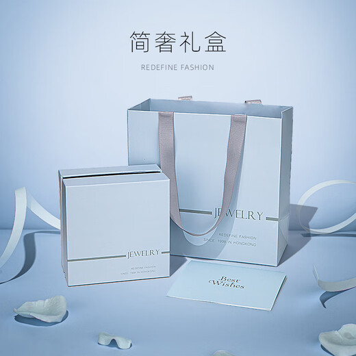 Qlady maple leaf corsage brooch, high-end female niche design, anti-exposure pin, scarf buckle, suit accessories, birthday gift