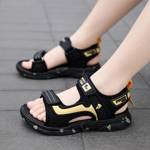 Children's shoes 2025 summer new style large, medium and small soft sole non-slip children's sandals sports shoes trendy boys sandals beach black gold 32