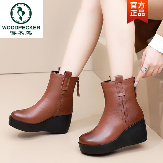 Woodpecker Wedge Boots Women's Fashion Genuine Leather Casual Round Toe Plus Velvet High Heels Thick Soled Platform Women's Boots 2026 Autumn and Winter Versatile Black Single Boots 36