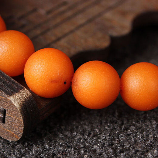 Minol's ancient collection-grade old beeswax frosted full-wax bracelet with a diameter of about 8.5mm