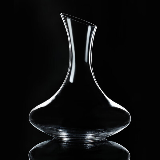 Red wine slant mouth decanter household European creative wine divider pot ornaments transparent 1995ml