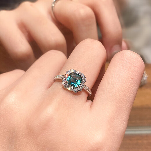 Nilan PT950 platinum emerald ring artificial female moissanite fashion retro temperament inlaid No. 6