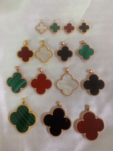 Micro-gift 18K gold four-leaf clover pendant color gold rose gold gold necklace clavicle chain au750 gift for girlfriend 18K gold rose gold (pendant + 18K gold necklace 25mm red agate