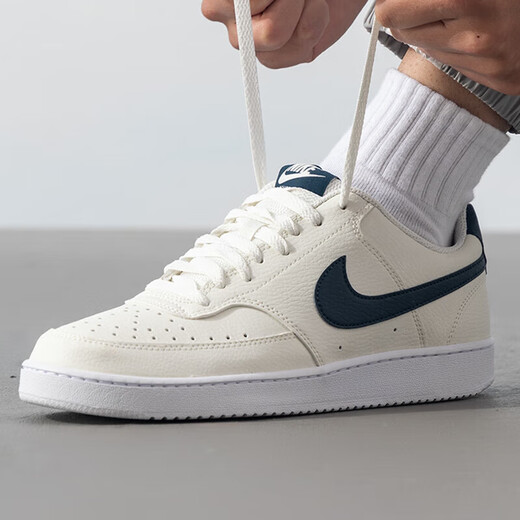 
Nike (NIKE) official ship store men's shoes summer sports shoes COURT non-slip wear-resistant low-top shoes fashionable and comfortable casual shoes HQ4867-101/simple version Air Force One/white dark blue 40