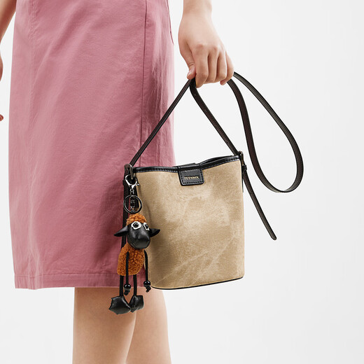 天美意（TEENMIX）女包牛皮水桶包复古斜挎通勤单肩包实用生日礼物送女友老婆妈妈