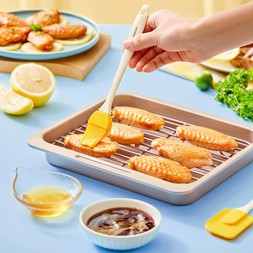 Xuechu cartoon 9.5-inch baking pan grill set non-stick easy to clean cake barbecue baking cooling rack