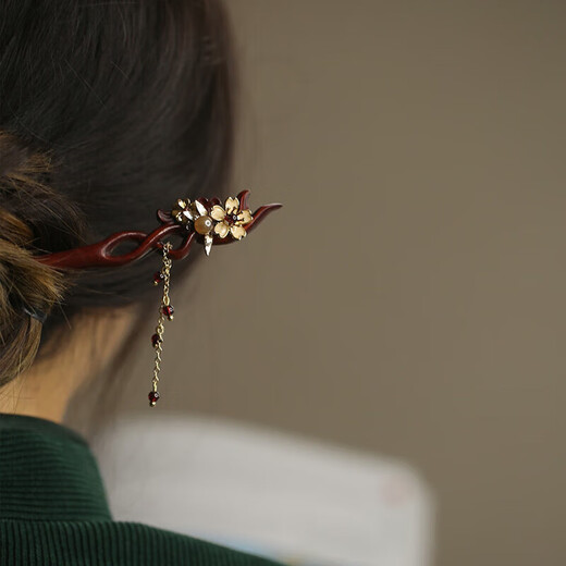 Dingjing ancient style hairpin for women, sandalwood hairpin, new Chinese style hairpin, birthday gift for girls, light luxury accessories for girlfriends, FZ137 sandalwood Jiangnan style hairpin - Qingzhao