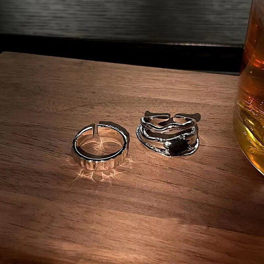 Decoration show geometric cold style ins black crystal ring niche design fashionable personality high-end sense open ring internet celebrity female trend black crystal style + irregular style