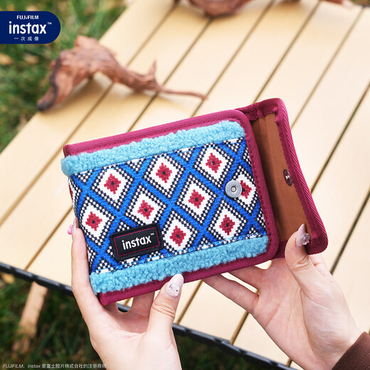 INSTAX Fuji instax Alpine Light Capture Mini Photo Album