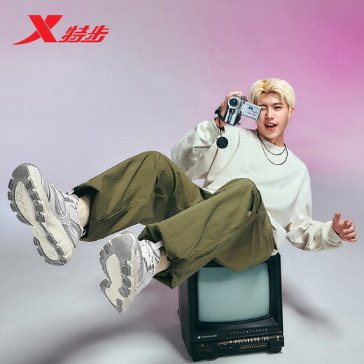 Xtep men's shoes, sports and casual shoes, winter warm, wear-resistant and non-slip 2025 new Y2K versatile student shoes for men