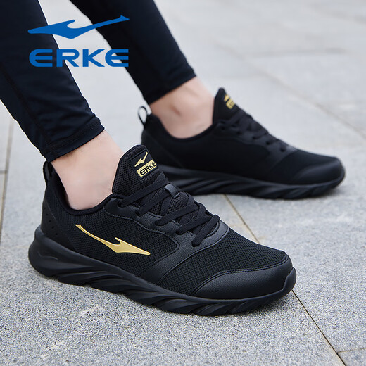 Zapatillas Hongxingerke Summer NUEVO estilo zapatos de alumno resistentes al agua de agua amortiguación de cuero y zapatos joggadores casuales antideslizantes Estilo para hombres Black King Gold 3291 (Modelo de malla) 43