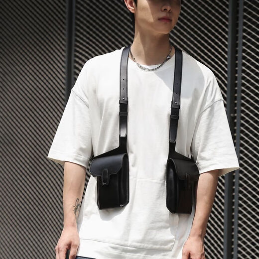 Yunpo trendy brand multifunctional tactical functional vest bag men's cycling vest bag Japanese multi-pocket workwear hip-hop chest bag black