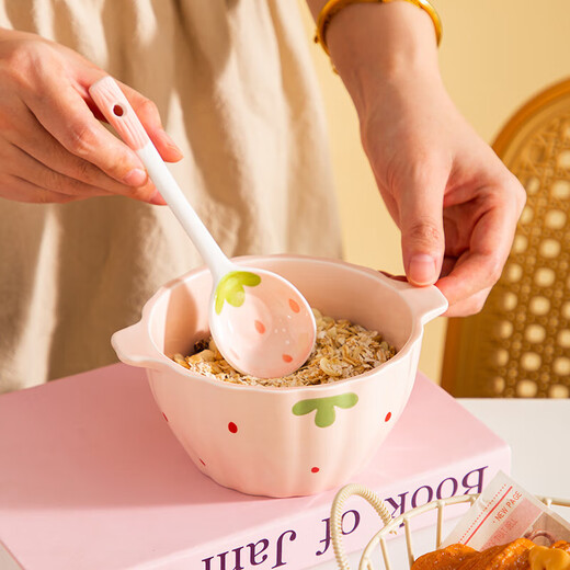 Girly Heart Strawberry Double-Eared Bowl and Spoon Thickened Soup Bowl Salad Bowl Rice Bowl Household Bowl High-Looking Underglaze Color Tableware Light Pink Strawberry Double-Eared Bowl (1 Bowl 1 Spoon) 2-piece Set