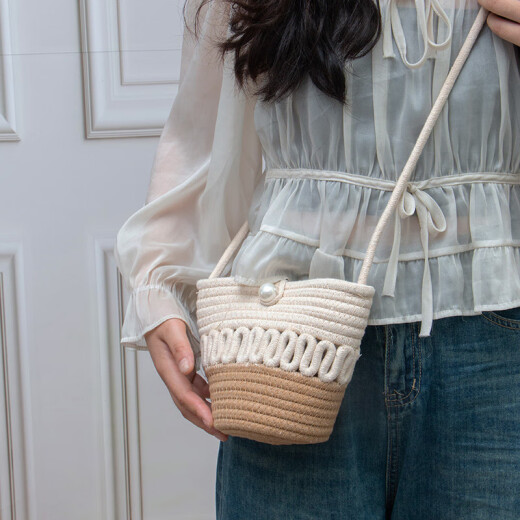 Feiyuejia straw weaving women's bag summer beach versatile women's bag crossbody fashionable pearl color-blocking beach vacation crossbody bag card white color-blocking