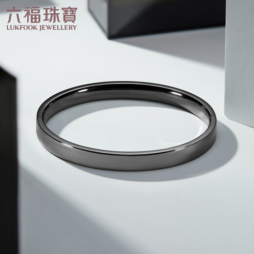 Lukfook Jewelry Platinum 950 Tire Bracelet Electric Black Craft Oval Royal Platinum Bracelet Couple Style Single Piece Price L04P0028DS 60mm-22.80g (including labor cost 2531 yuan) Electric Black Bracelet