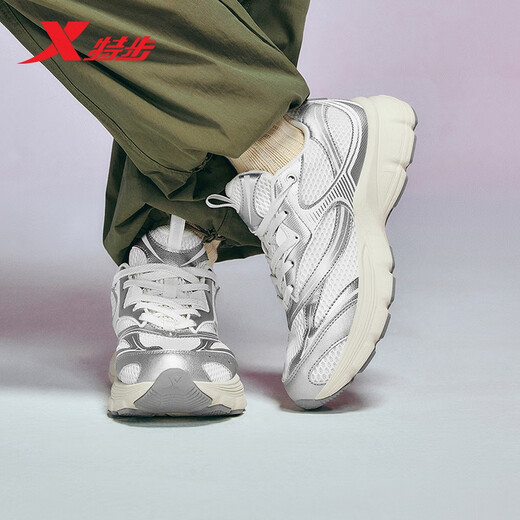 Xtep men's shoes, sports and casual shoes, winter warm, wear-resistant and non-slip 2025 new Y2K versatile student shoes for men