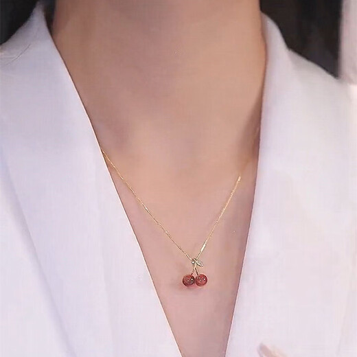 DL 1998 Fat Donglai same style 18K plated necklace garnet pendant red cherry women's summer light luxury niche design clavicle chain garnet clavicle chain