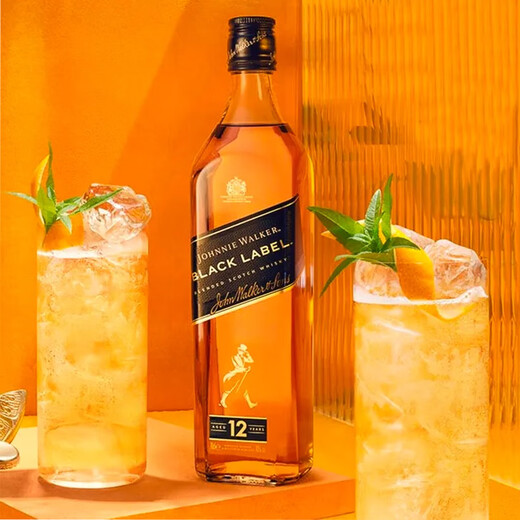 Johnnie Walker (Johnnie Walker) Scotland Blended Whisky importierte ausländische Wein in Übersee Version Johnnie Walker Black Brand 700 ml 1 Flasche - Naked Flasche