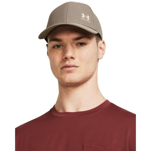 Under Armor men's sports hat baseball cap dome visor sweatband quick-drying breathable and lightweight ArmorVent Black /Cas S/M