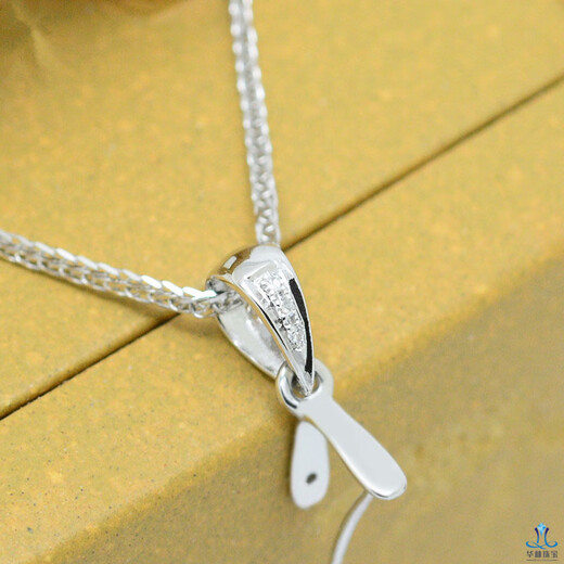 Pure pure 18K gold button simple diamond melon seed buckle jade pendant buckle rose gold melon seed buckle jade pendant clip buckle 18K gold