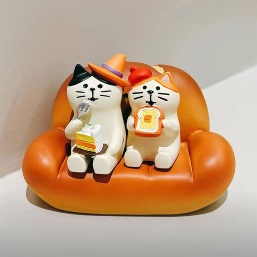 Yunya couple's warm little ornaments, cute cat desktop decoration, anniversary gift for boyfriend and girlfriend, housewarming gift, bread sofa + cake cat + toast cat