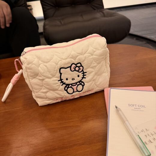 2024 New Sanrio Cute Portable Cosmetic Bag for Women Portable Large Capacity Toiletries and Skin Care Products Storage Bag Bubble Kitty Clutch Bag