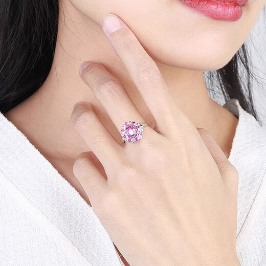 Louis Garni 2.2 carat unfired padparadscha sapphire ring for women 18K gold set with white sapphire fashionable light luxury customization