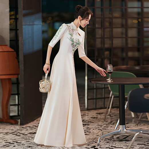 ACJK Chinese host performance clothing 2025 new champagne color bridesmaid dress evening dress simple and elegant long chorus dress champagne color S