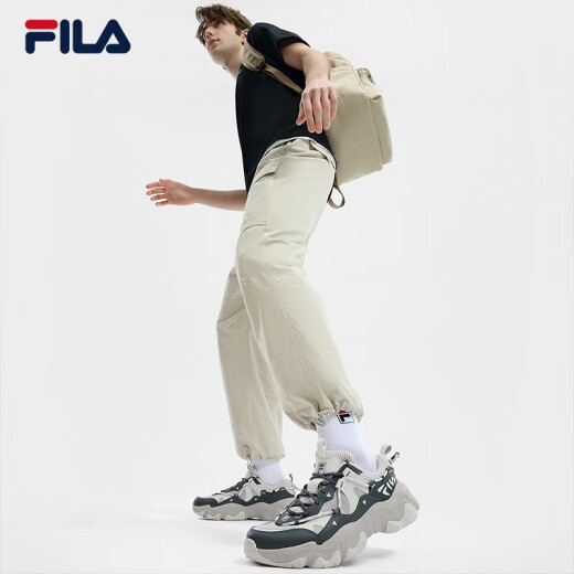 Fila Fila Zapatos para hombres Zapatos informales Catw Claw 5 Retro versátiles de papá 2024 Summer Nuevos zapatos deportivos cómodos plateado/volcánico Ash-SV 42