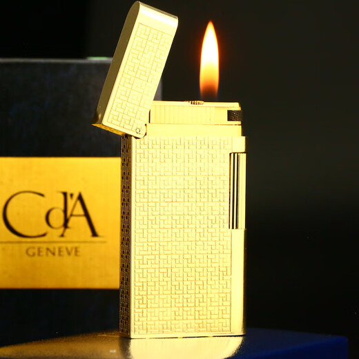 Second-hand 95 new CARAN d ACHE inflatable lighter 18K solid gold jacket pattern pipe machine men's luxury accessories