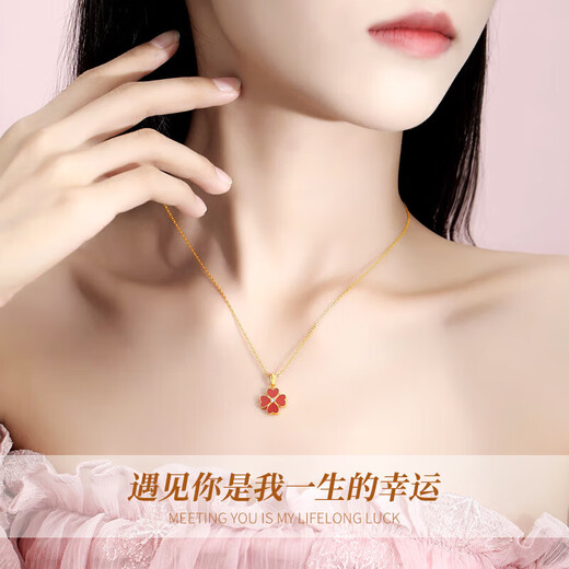 Zhou Dajin CHOW TAI KING Moissanite four-leaf clover pure silver necklace girls 2025 new light luxury niche high-end birthday gift for girlfriend