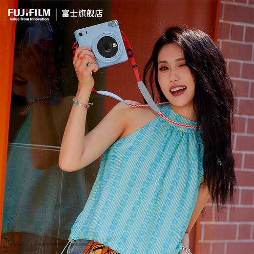 FUJIFILM Instax SQ1 Instant Imaging Camera Square Photo Paper Glacier Blue Package 1 Contains 40 sheets of white edge photo paper + peripheral accessories Official standard