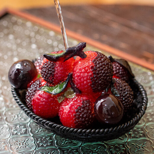 Summer solstice Nange lychee tea pet ornaments hand-washed hot water color-changing boutique mini ornaments creative tea ceremony tea set accessories tea toys 2 lychees (good things come in pairs) color-changing tea pet