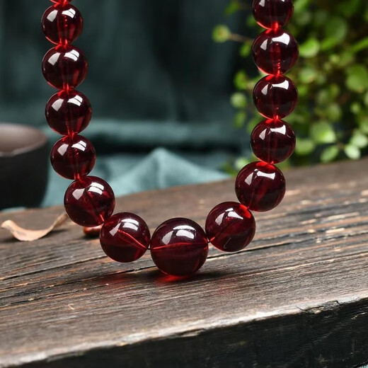 SIZAN natural blood amber necklace women's pagoda chain Myanmar 7A amber fidelity wine red sweater chain with certificate blood amber pagoda chain about 60cm long 0 carat rice with certificate