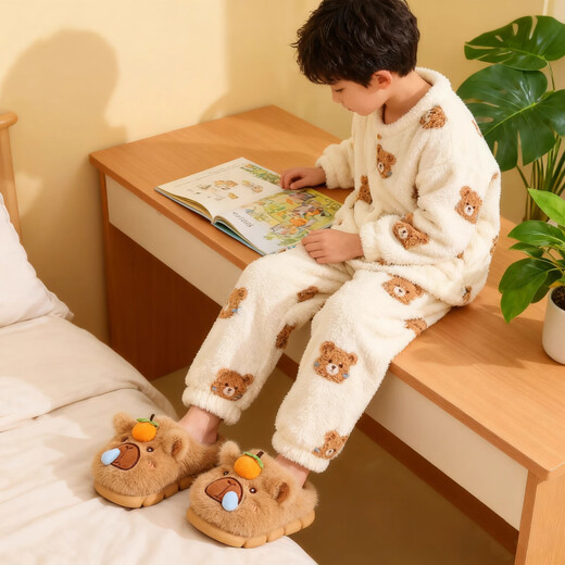 JIOESC children's cotton slippers new winter style for boys, girls, middle and large children Capibala plush indoor home shoes warm slippers Capibala slippers 30-31 yards (inner length 19.5CM)