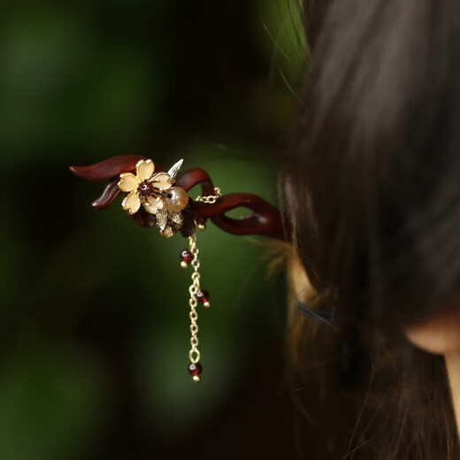 Dingjing ancient style hairpin for women, sandalwood hairpin, new Chinese style hairpin, birthday gift for girls, light luxury accessories for girlfriends, FZ137 sandalwood Jiangnan style hairpin - Qingzhao