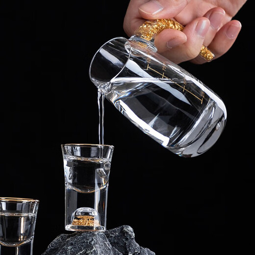 Banwu Life Phnom Penh White Wine Glass Wine Divider Set Housewarming Gift High-end Crystal White Wine Glass Set Home Wine Set