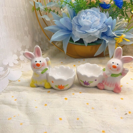 Raft core egg tray creative ceramic beauty egg rack creative ornaments storage tray kitchen table utensils egg cup ritual chicken style one yellow