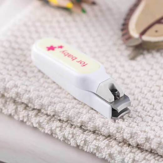 Kaiyin (KAI) Japanese imported children's nail clippers/nail scissors single pair (nail clippings anti-splash) 1-6 years old