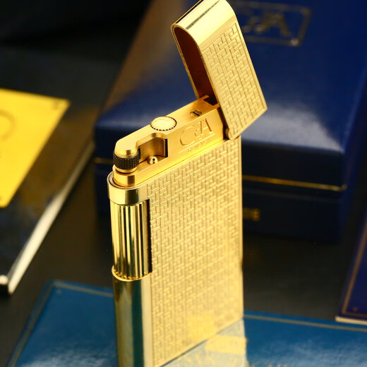 Second-hand 95 new CARAN d ACHE inflatable lighter 18K solid gold jacket pattern pipe machine men's luxury accessories