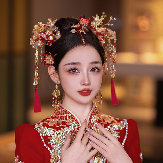 Babu Duo Xiuhe tiara ancient costume 2024 new new Chinese style bride super fairy red tassel hairpin wedding dress accessories red hair accessories set