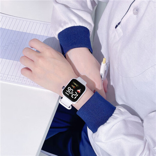 Other brands of high-looking LED watches, fashionable square student technology sense, super luminous digital personality movement, white